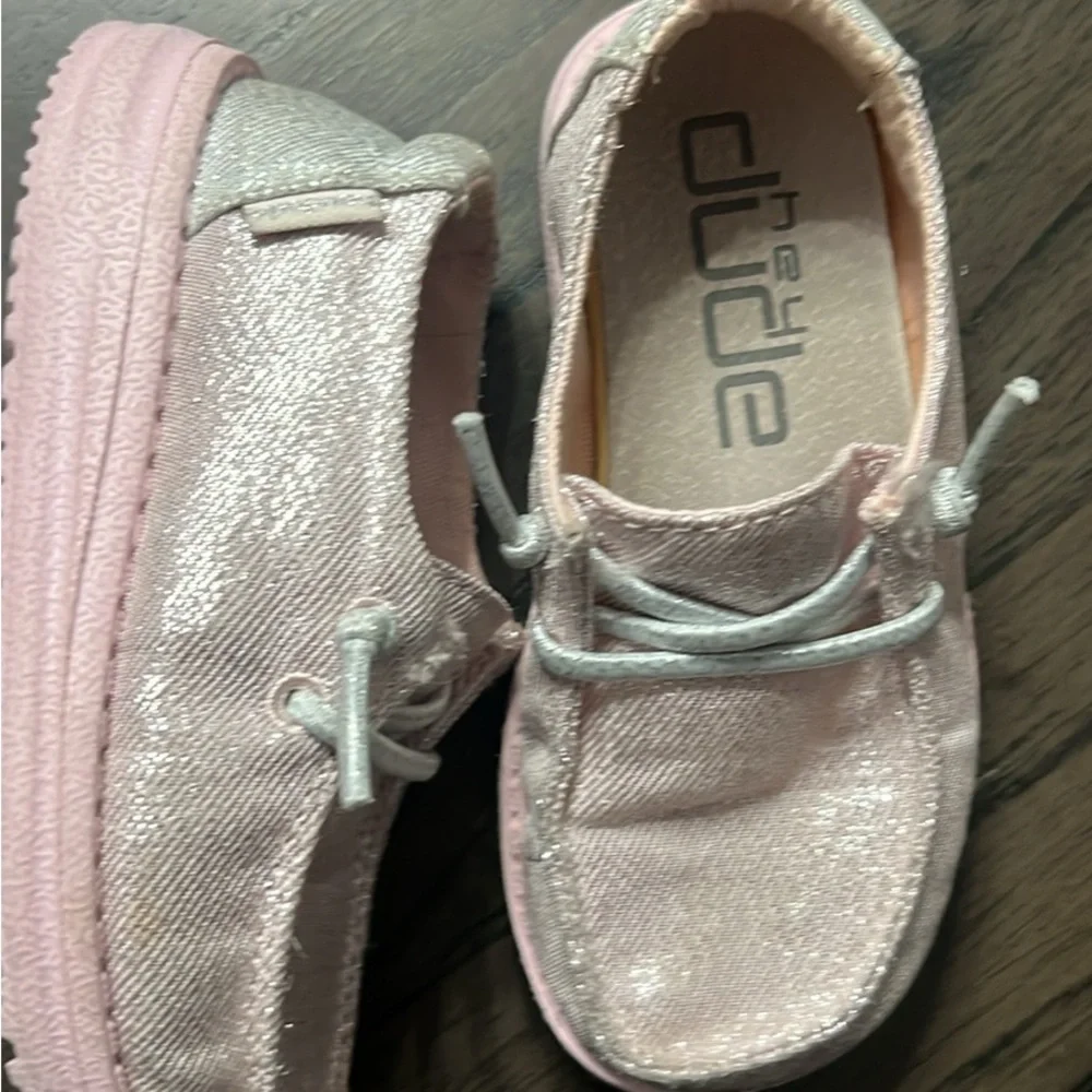 Hey Dude Kids Pink Glitter Slip On Moccasins